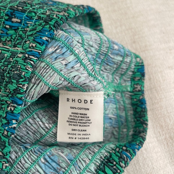 Rhode Tanya Crop Top in Ivy Floral - Picture 5 of 9